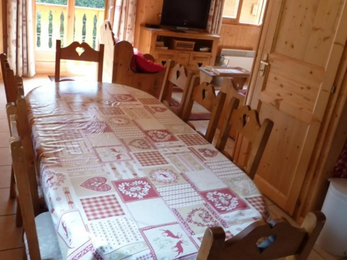 Chalet 3 Etoiles Avec Grande Terrasse, Garage Et Acces Aux Randonnees - Fr-1-573-52 Le Biot