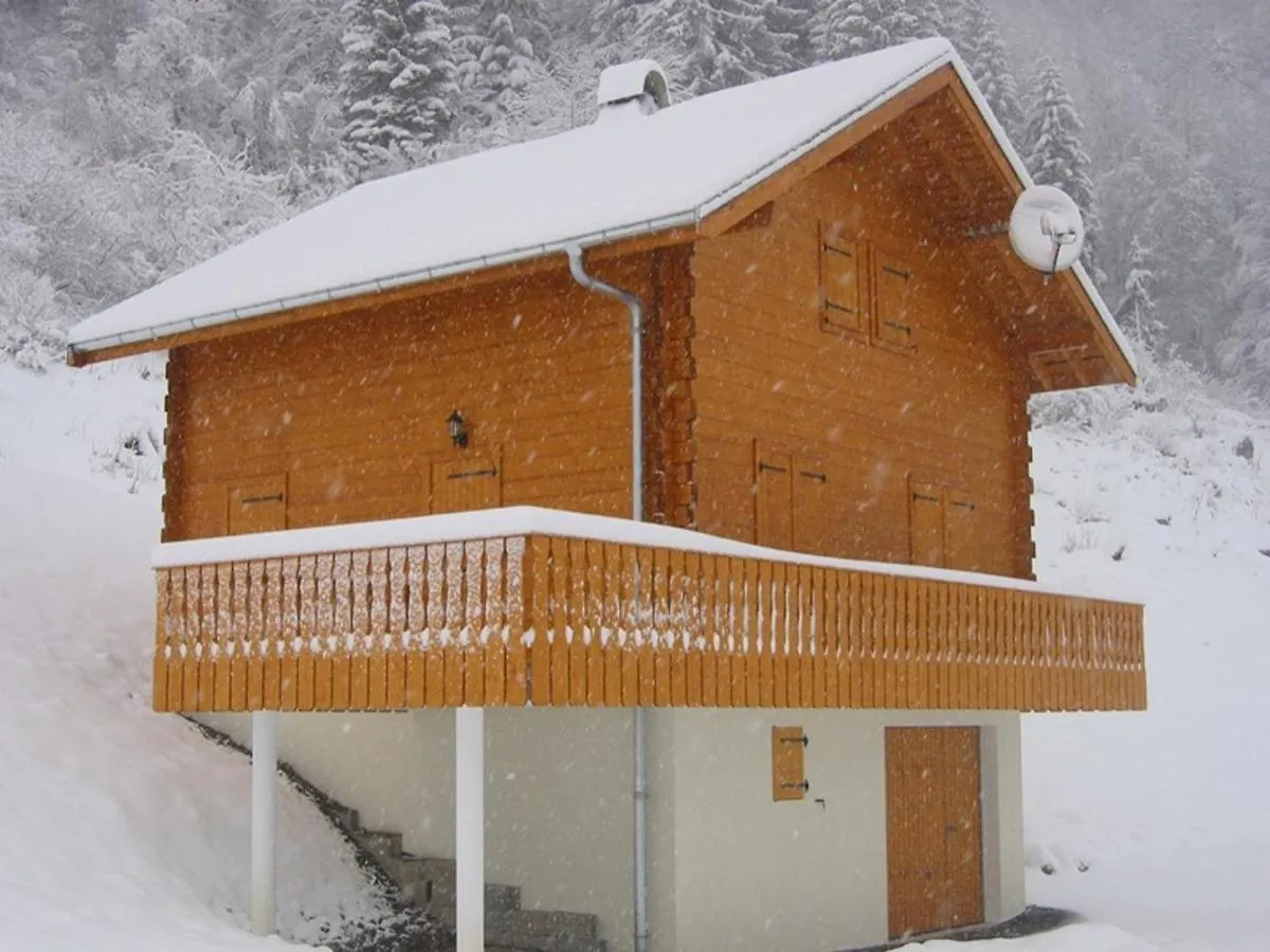 Chalet 3 Etoiles Avec Grande Terrasse, Garage Et Acces Aux Randonnees - Fr-1-573-52 Le Biot