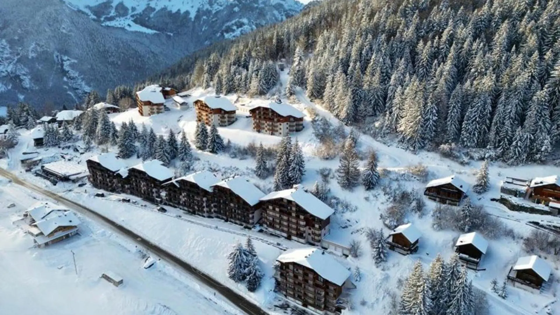 Chalet 3 Etoiles Avec Grande Terrasse, Garage Et Acces Aux Randonnees - Fr-1-573-52 Le Biot 0*,  فرنسا